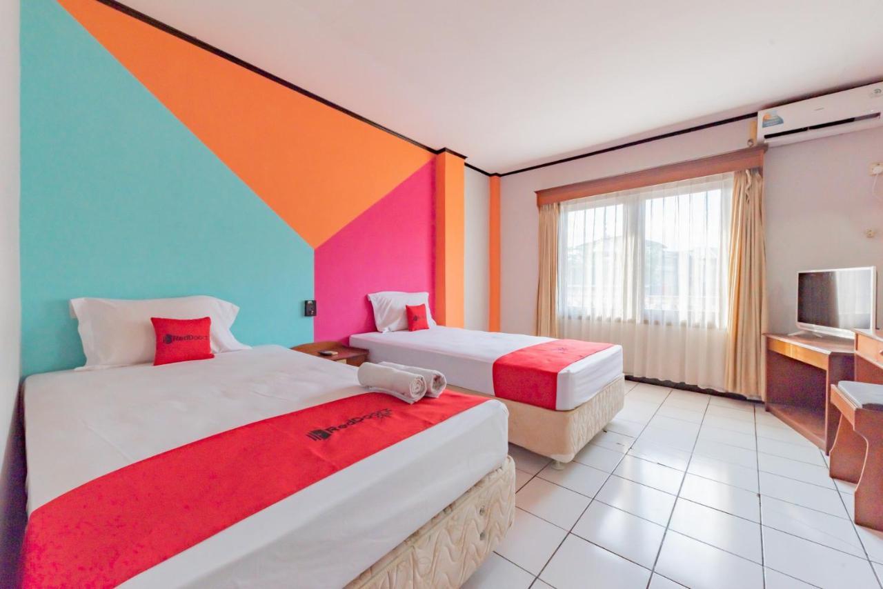 Reddoorz Near Plaza Balikpapan Hotell Exteriör bild