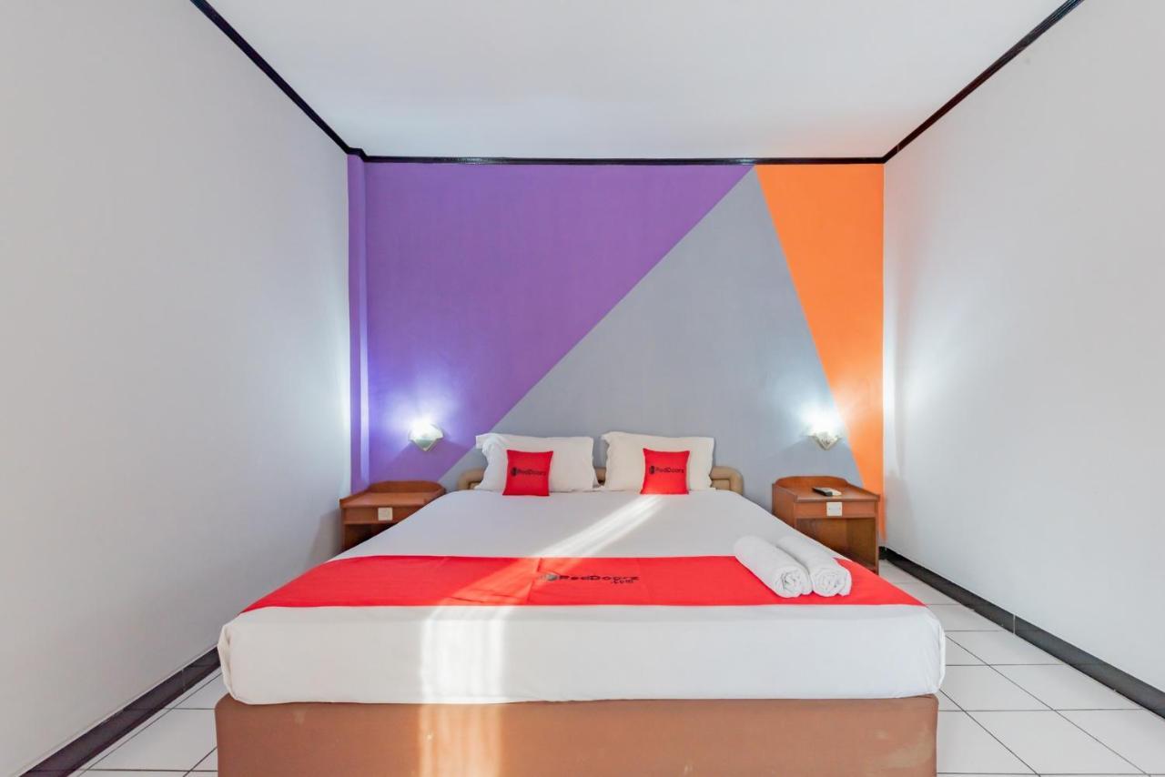 Reddoorz Near Plaza Balikpapan Hotell Exteriör bild