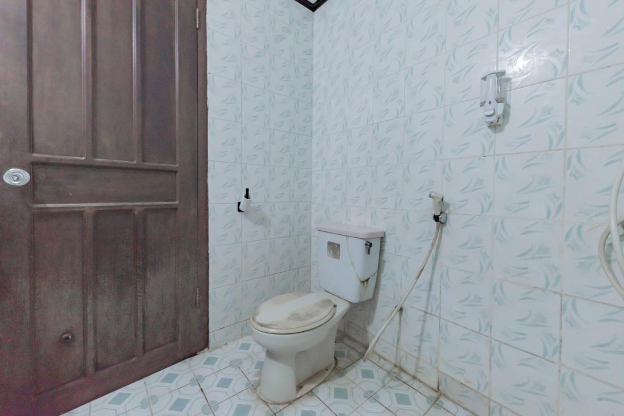 Reddoorz Near Plaza Balikpapan Hotell Exteriör bild