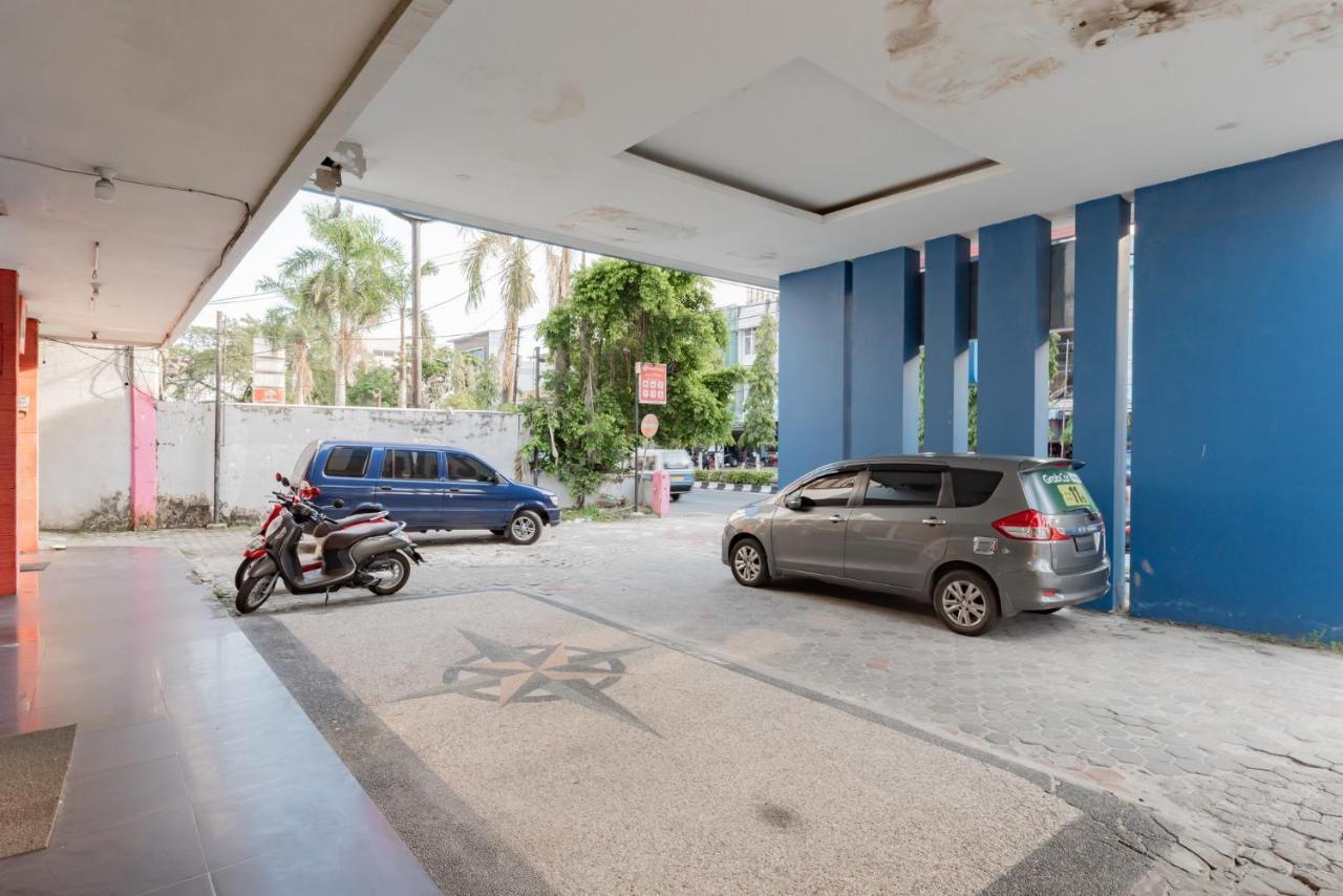 Reddoorz Near Plaza Balikpapan Hotell Exteriör bild