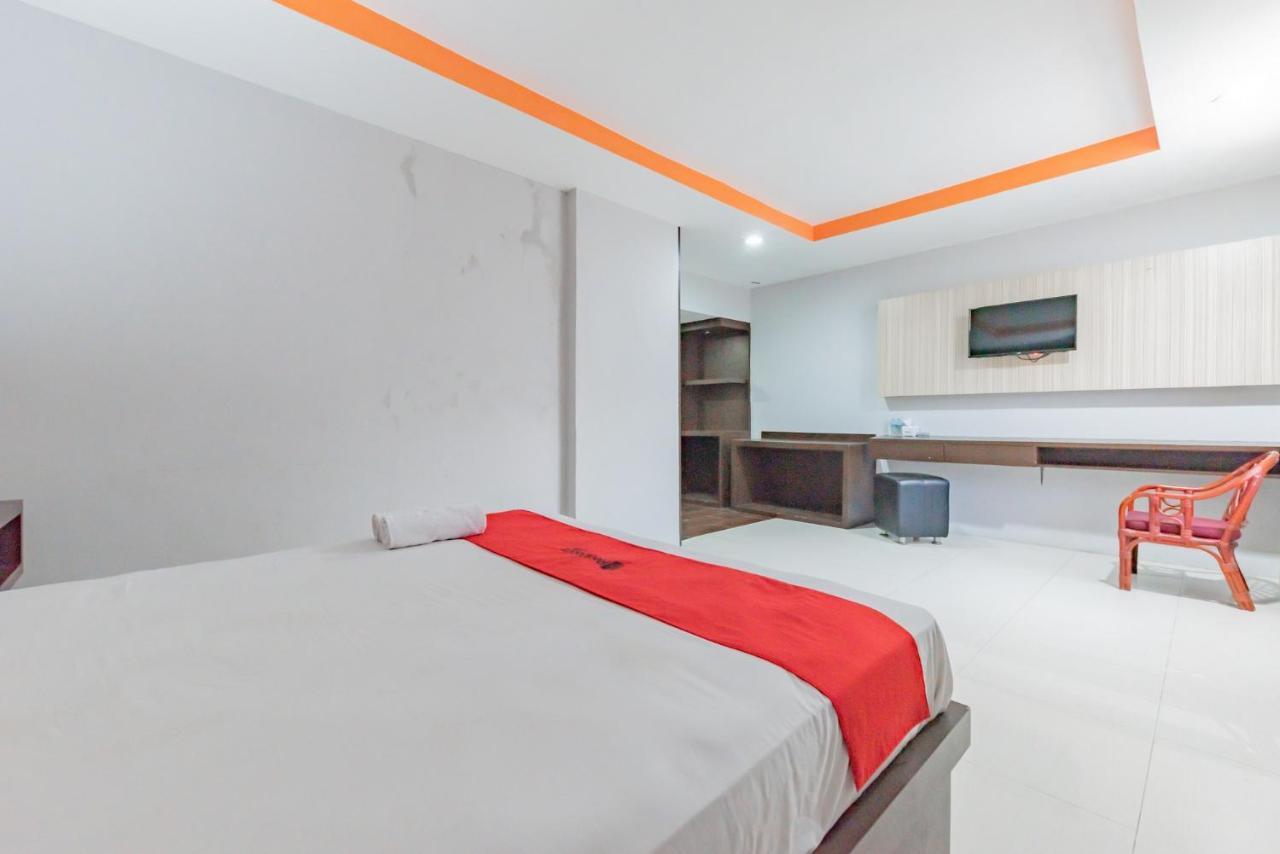 Reddoorz Near Plaza Balikpapan Hotell Exteriör bild