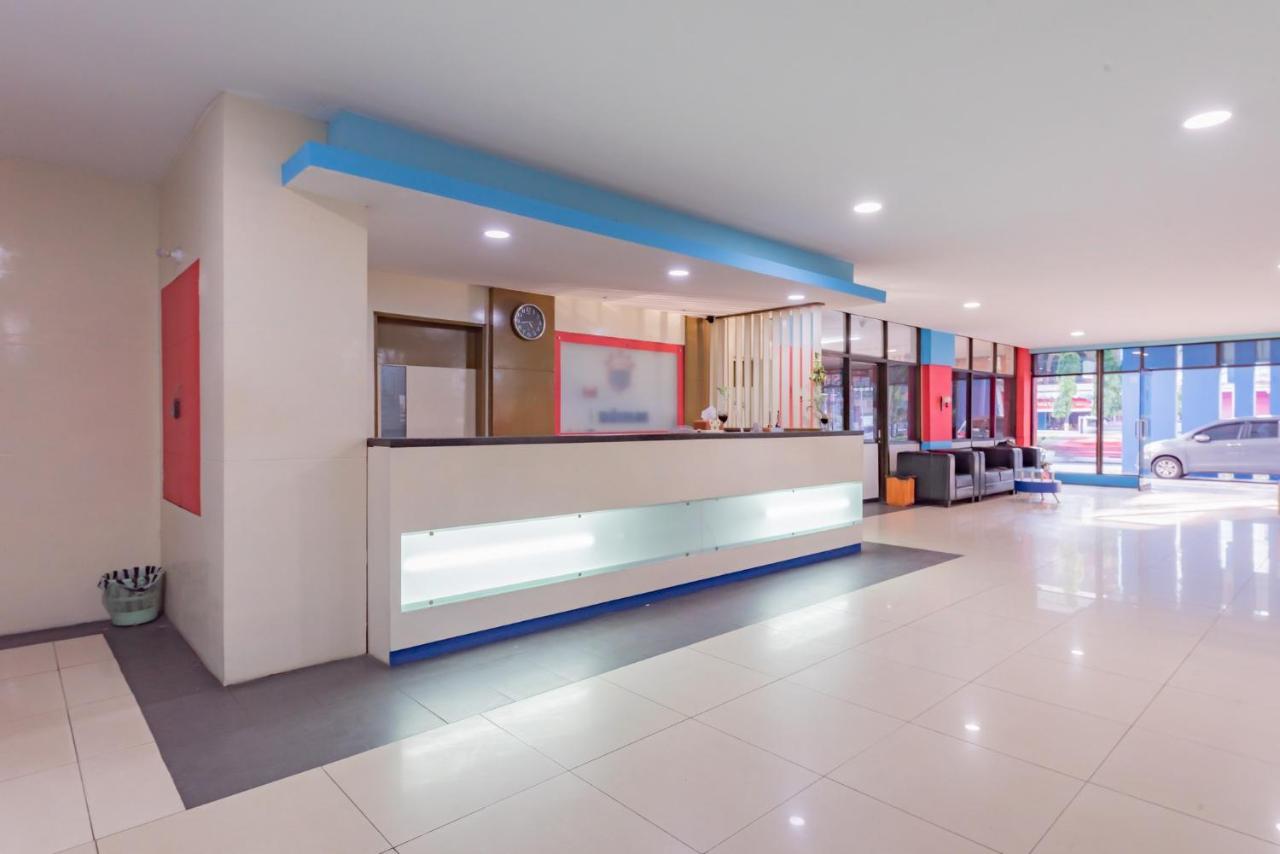 Reddoorz Near Plaza Balikpapan Hotell Exteriör bild